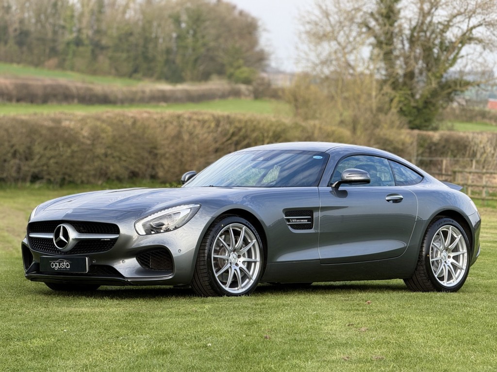 2016 Mercedes-benz AMG GT